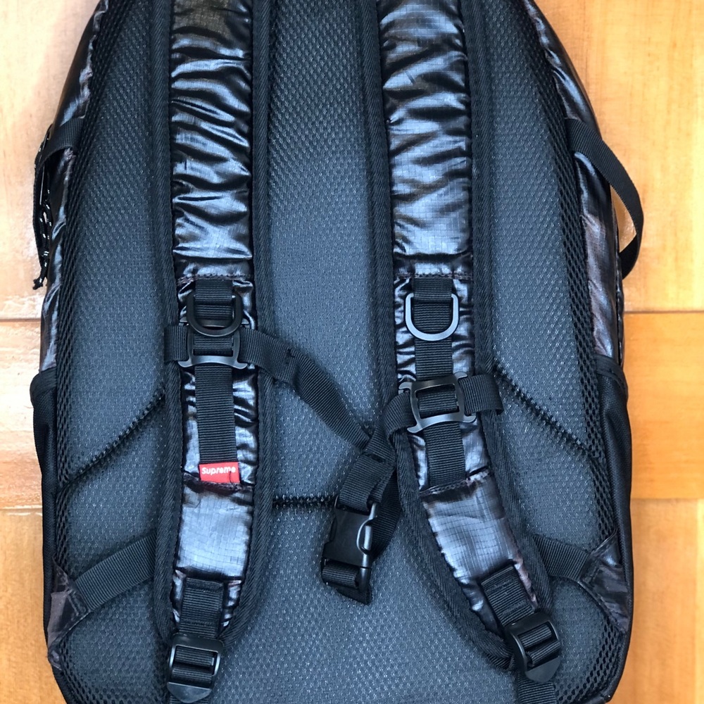 ♥️Supreme Black Backpack ♥️ - Picture 4 of 11